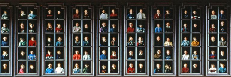 Christian Boltanski, Les écoliers d'Oiron, 1993