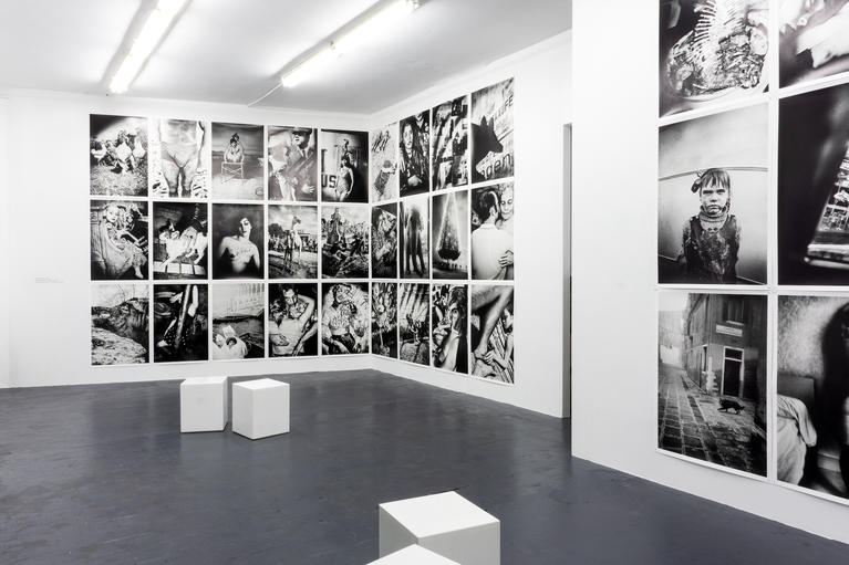 Vue installation exposition Diary, Anders Petersen, Jean-Kenta Gauthier Vaugirard