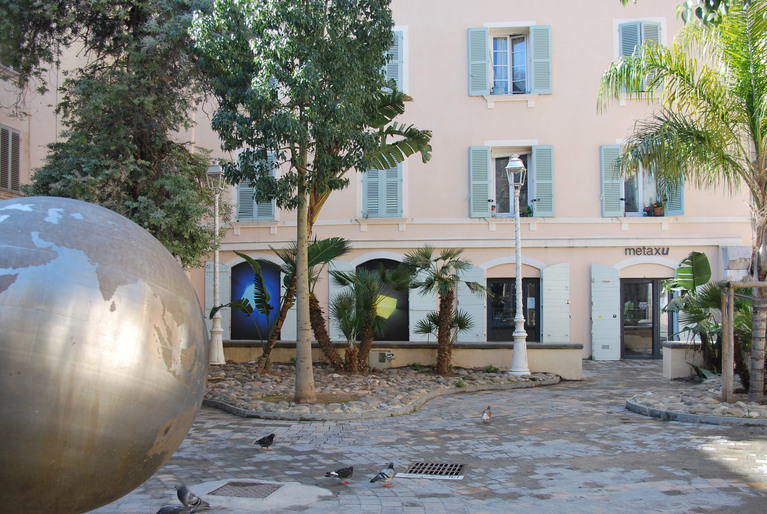 Place du Globe, Toulon