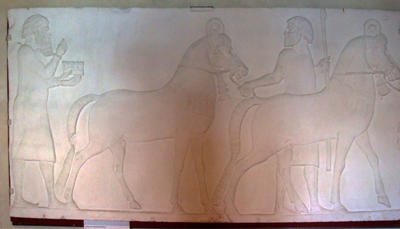 Tributaires mèdes, moulage d'après un bas-relief de Khorsabad en Assyrie