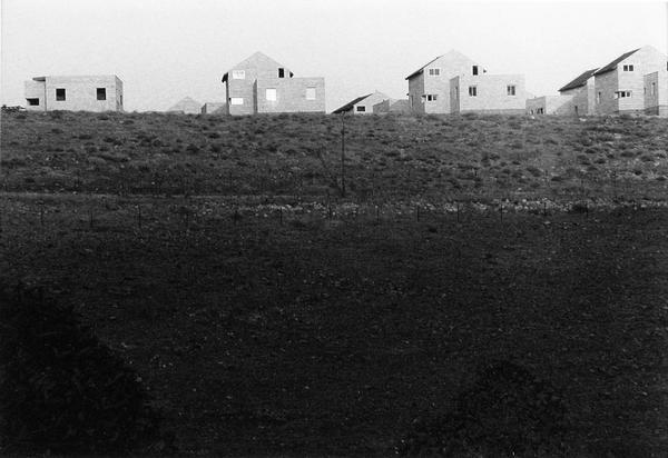 Efrat Shvily, (Sans titre), Ensemble de 26 photographies noir et blanc, 1992-1998 